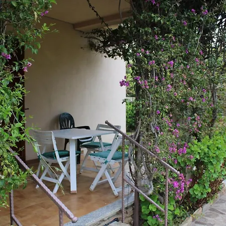 Bellissimo Angolare 500 M Dalla Cinta 2 Stanze Matrimoniali E 2 Bagniaria Condizionata *
